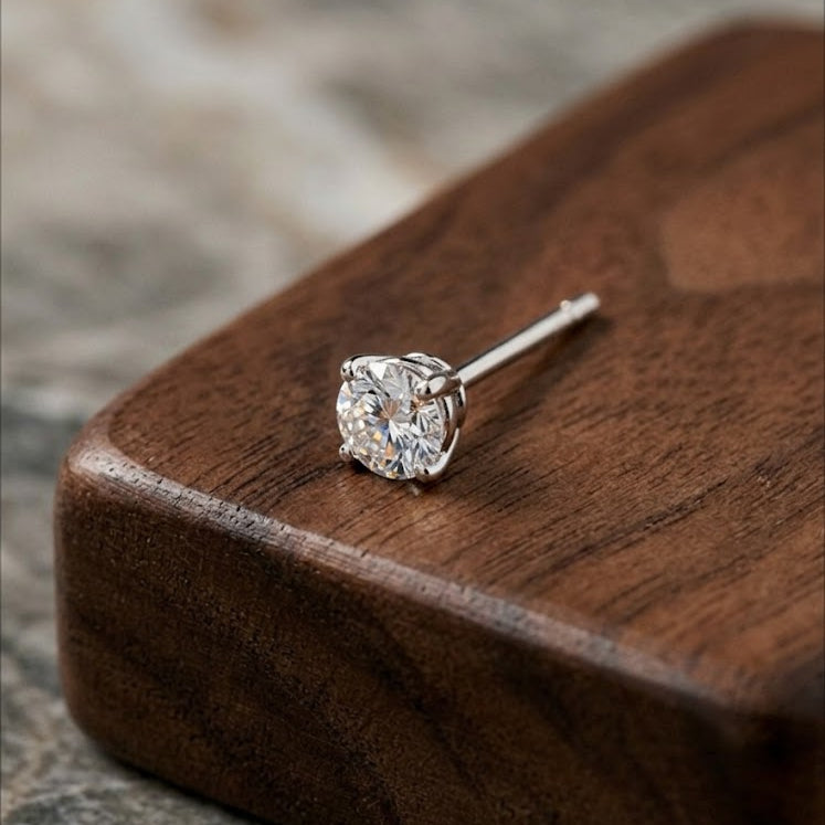 Minimalist Diamond Nose Pin