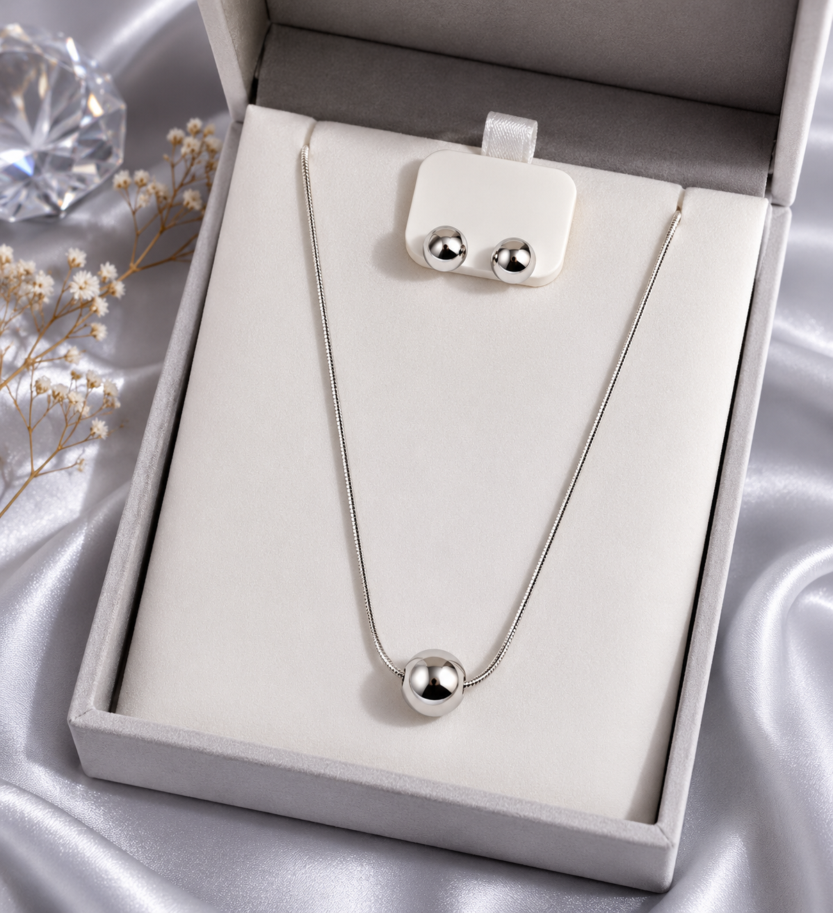 Luna Pearl Set