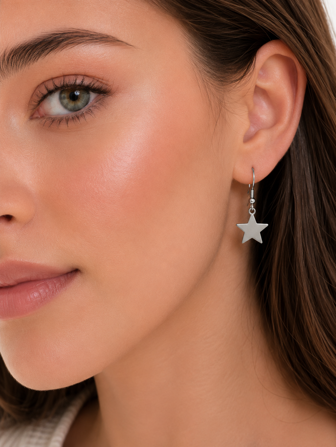 Silver Sparkling Star Studss