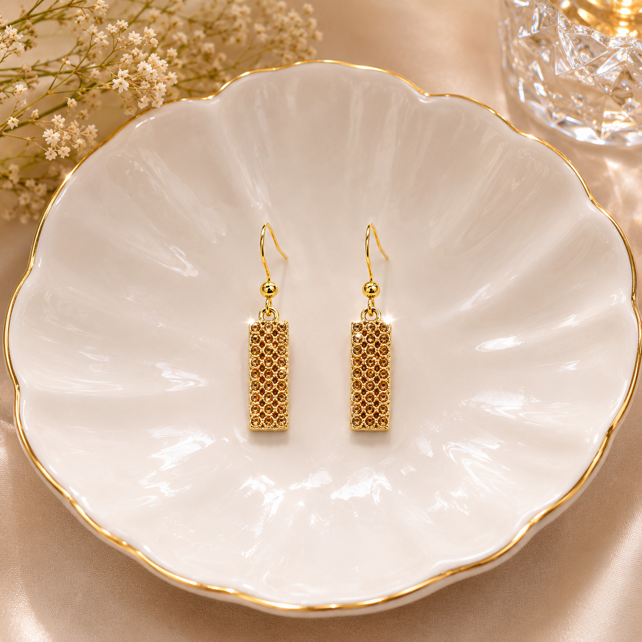 Golden Mesh Bar Drop Earrings