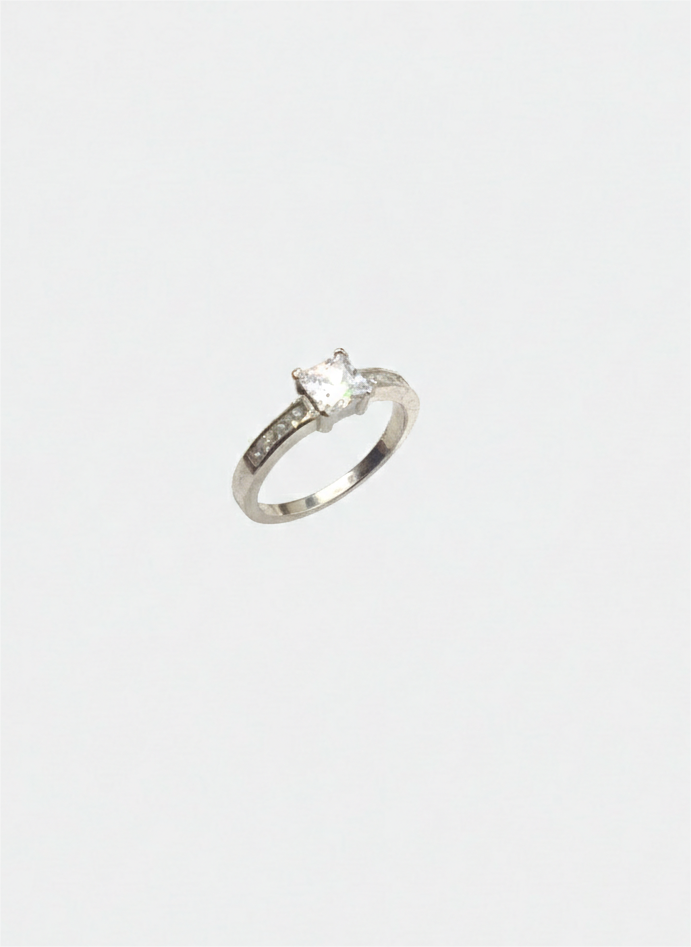 Princess Cut Diamond Ring