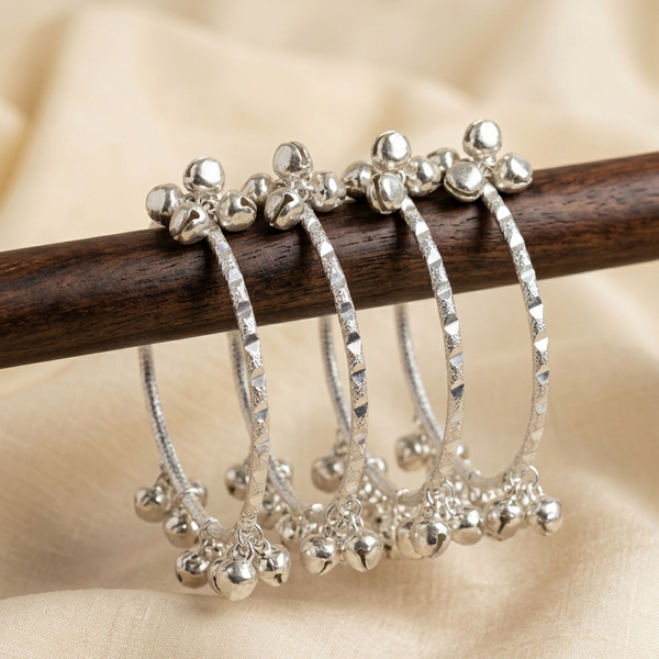 Silver Metal Kashmiri Churiyan