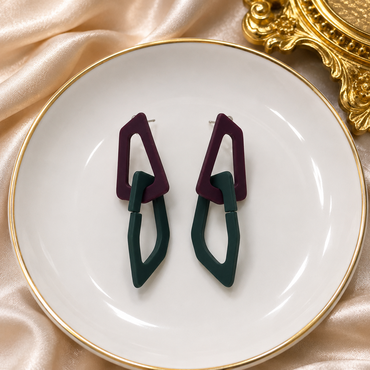 Geometric Link Drop Earrings
