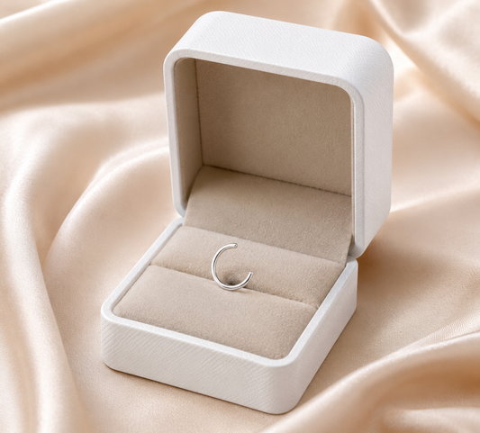 Minimal Silver Nose Ring