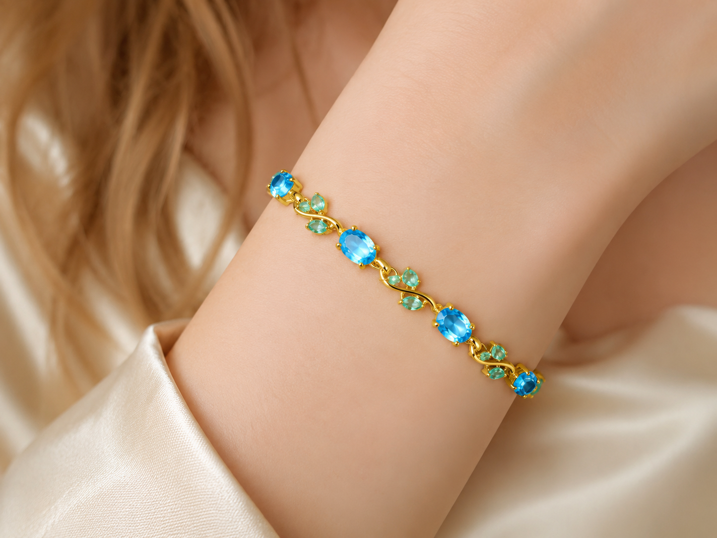 01 Sky Bloom Tulip Bracelet
