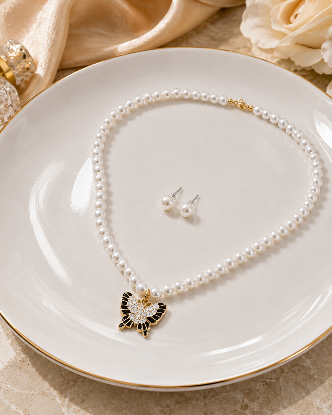 Butterfly Pearl Necklace & Stud Earrings Set