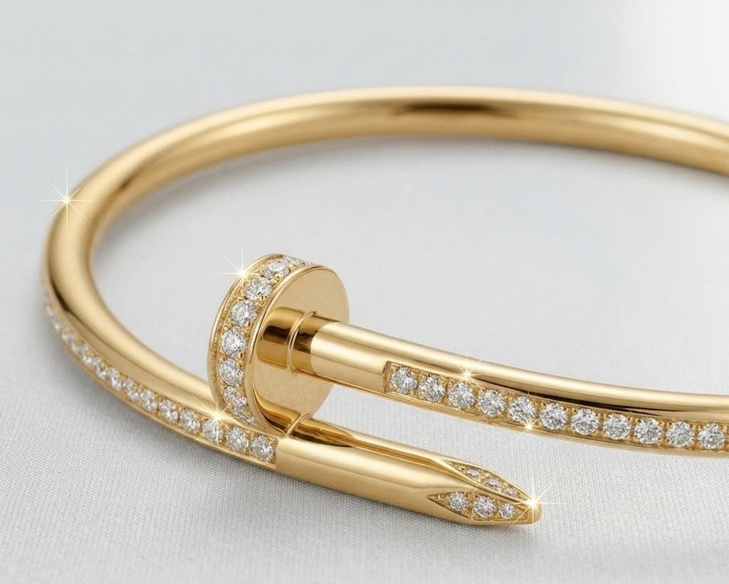 The Pav?? Nail Cuff.