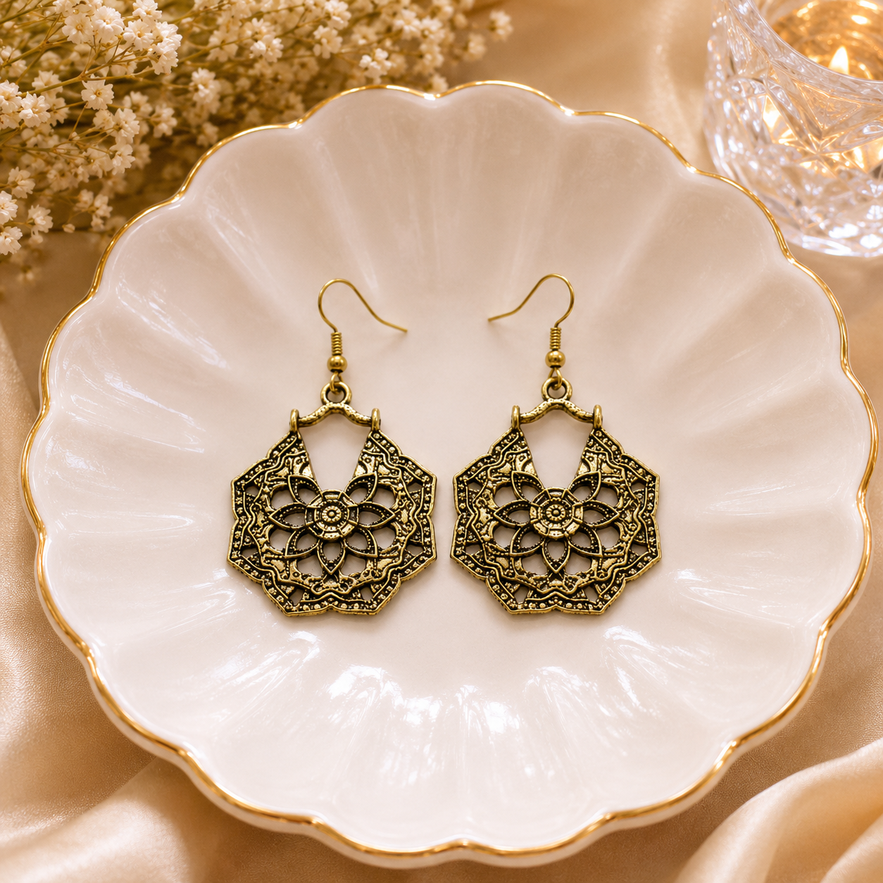 Vintage Floral Filigree Earrings