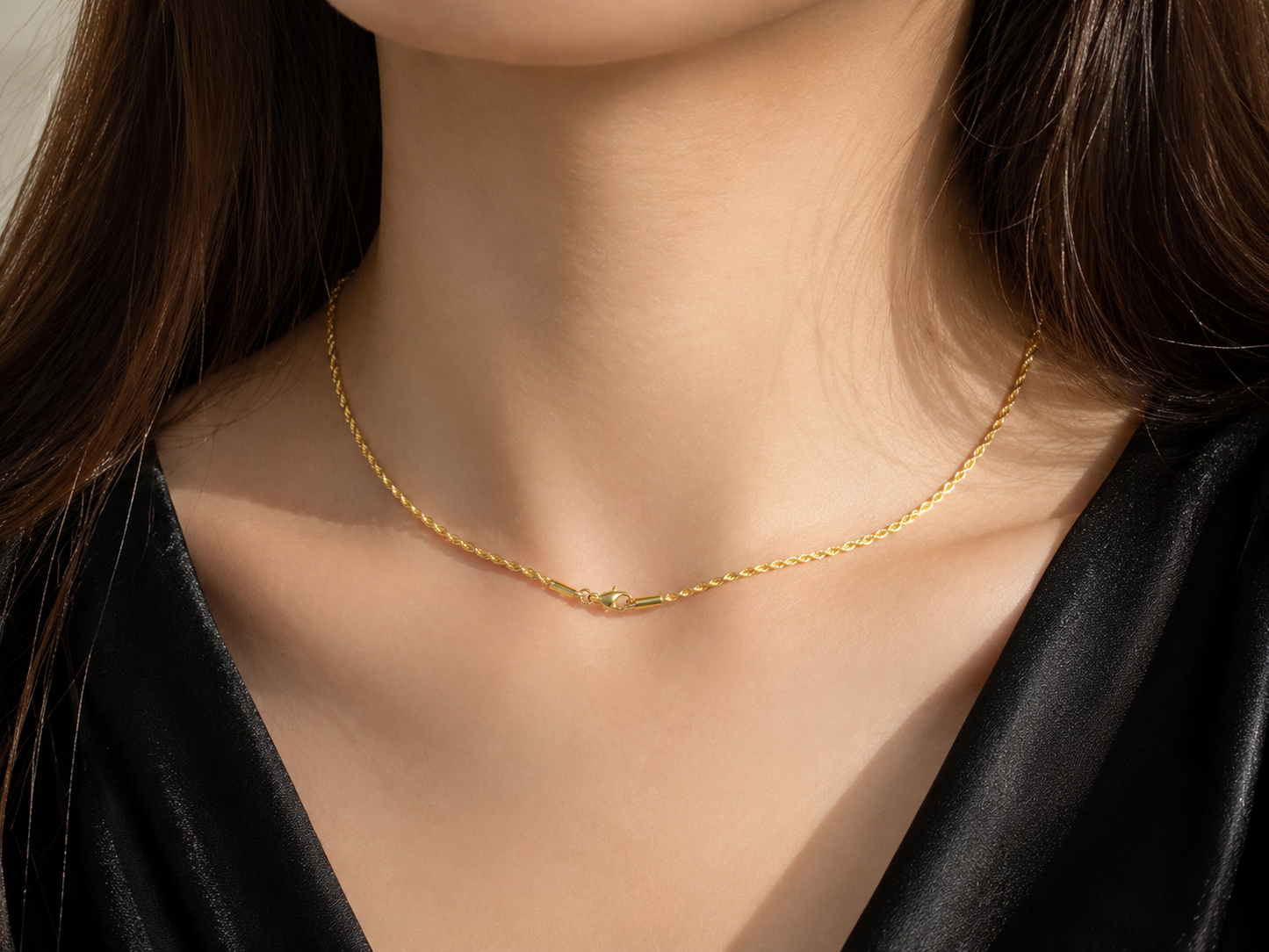 Twist neck chain